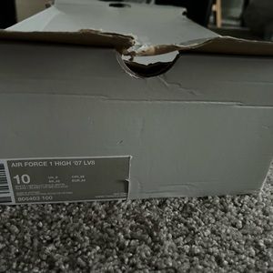 Mens size 10 Air Force 1